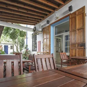 Guest house Acacias, Malaga