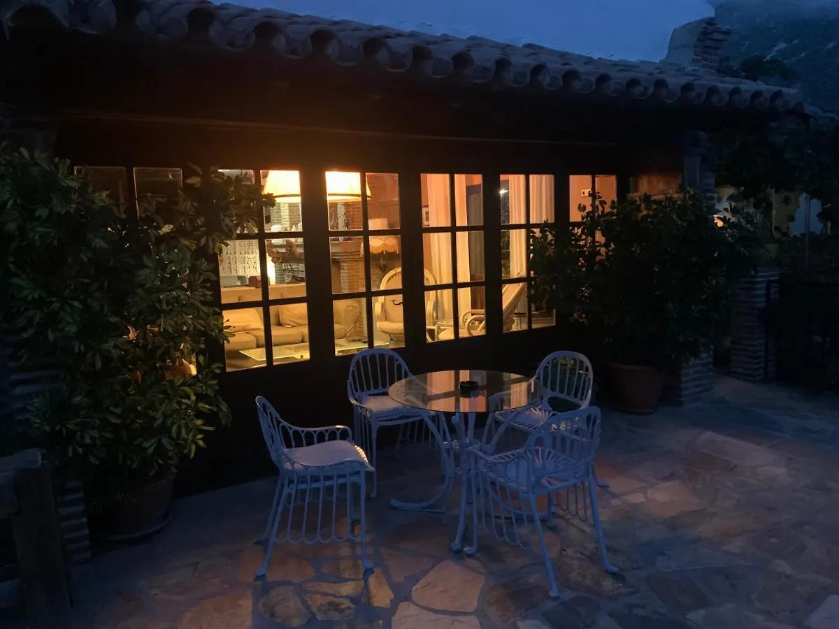 **  Hotel Rural Los Jarales Istán Spanien
