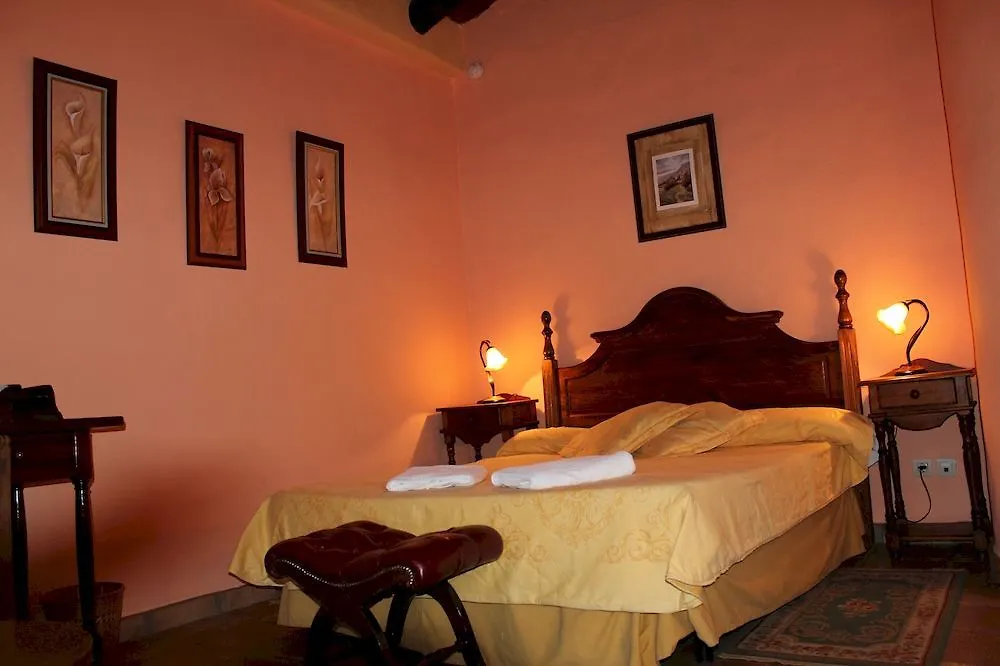 Hotel Rural Los Jarales Istán